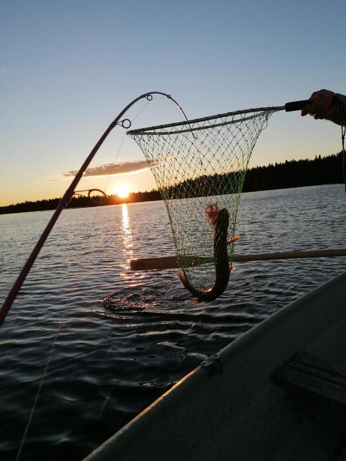 Goiglo Hotel & Hostel Kuusamo Eksteriør billede